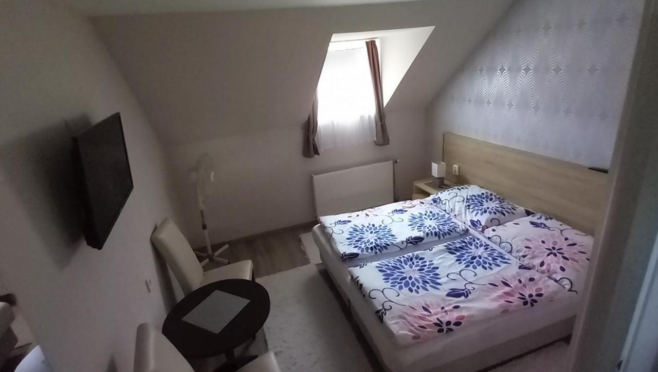 Hajnalka Vendeghaz Hotel Bük Exterior foto