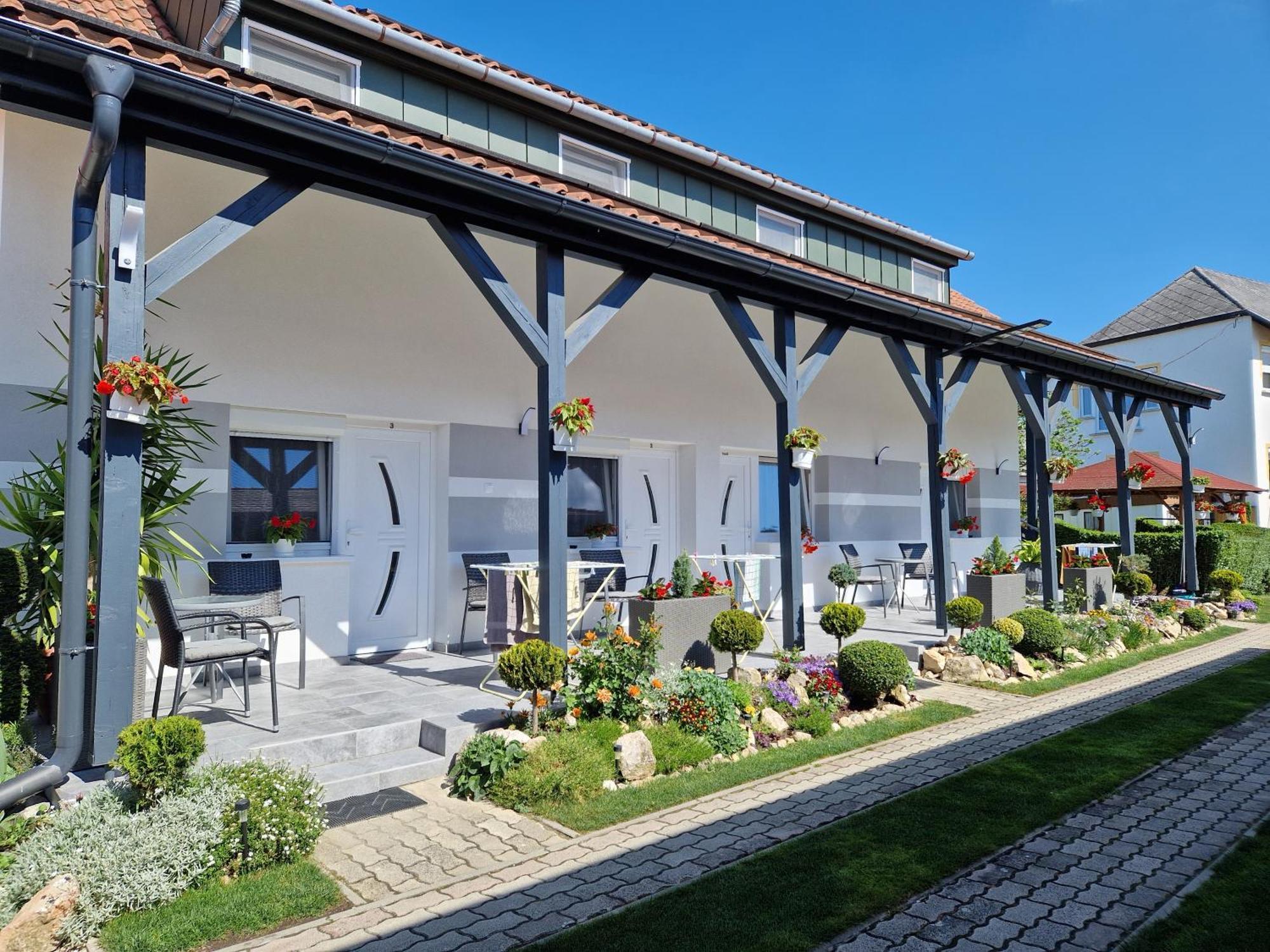 Hajnalka Vendeghaz Hotel Bük Exterior foto